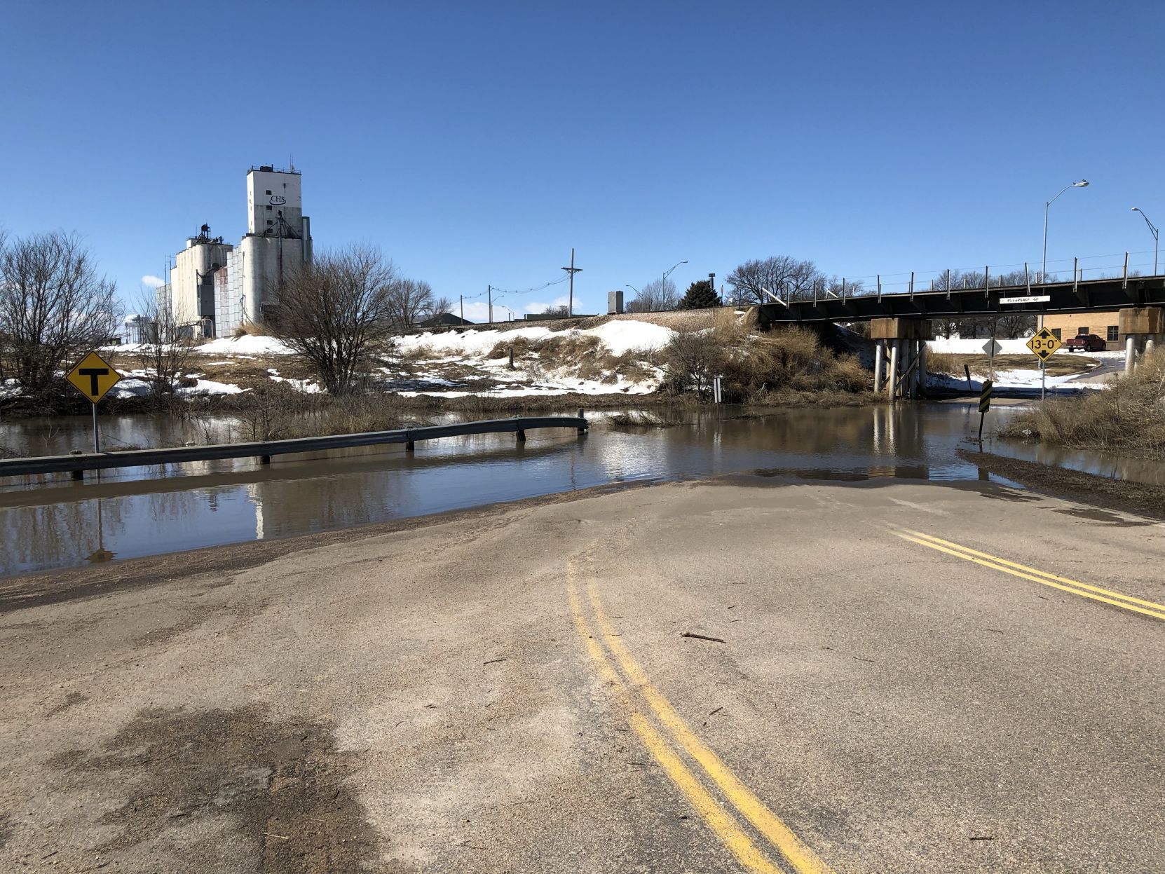 Holdrege flooding - Lincoln St. underpass